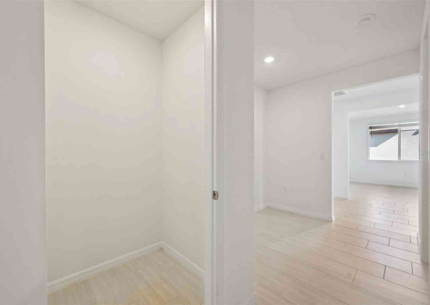 14022 Ginnie Springs Way, PARRISH, Florida image 23