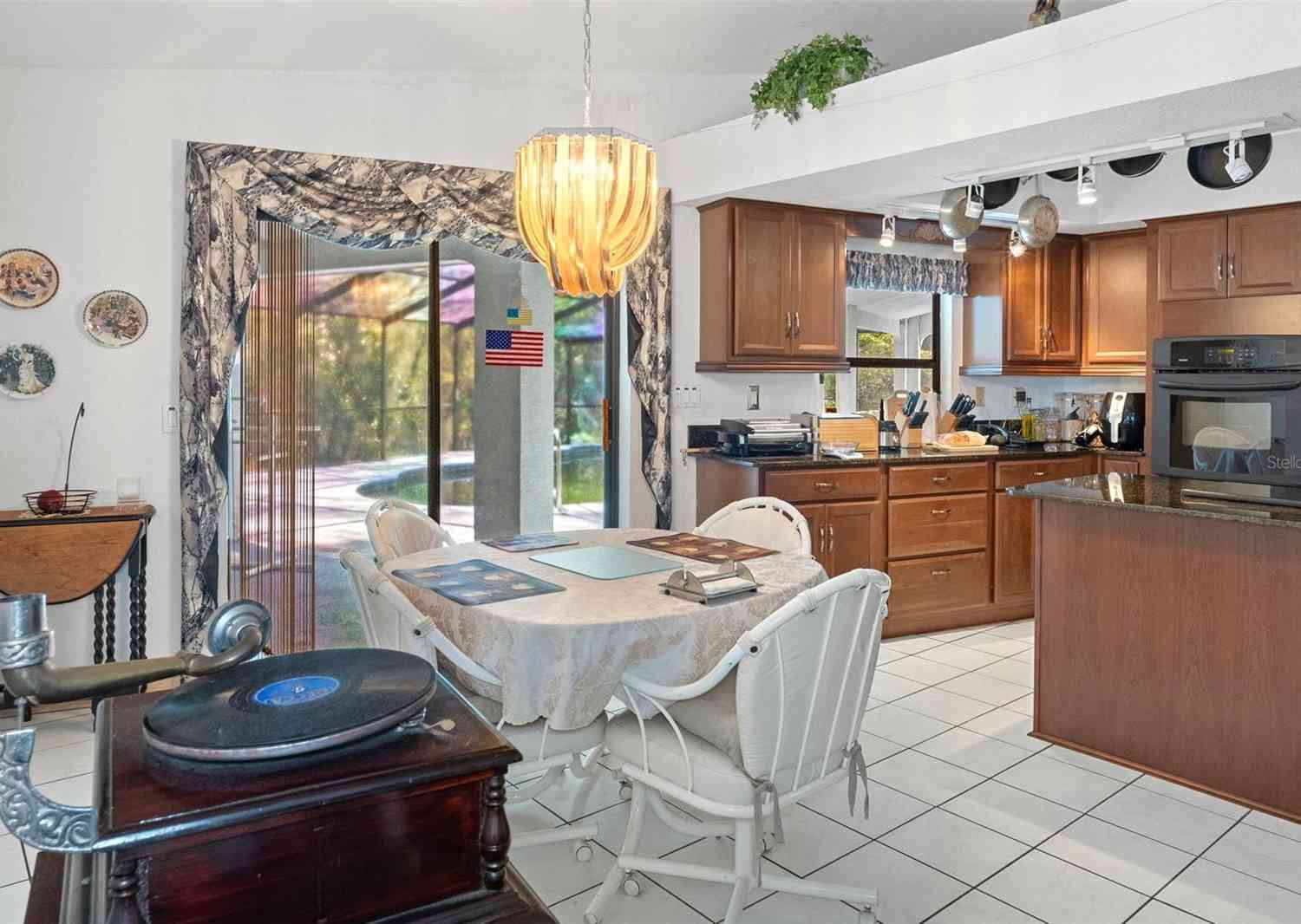 7222 Auburn Lane, New Port Richey, Florida image 15