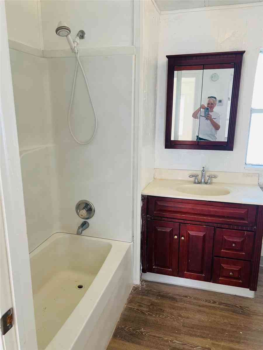 10642 Shalimar Street, New Port Richey, Florida image 21