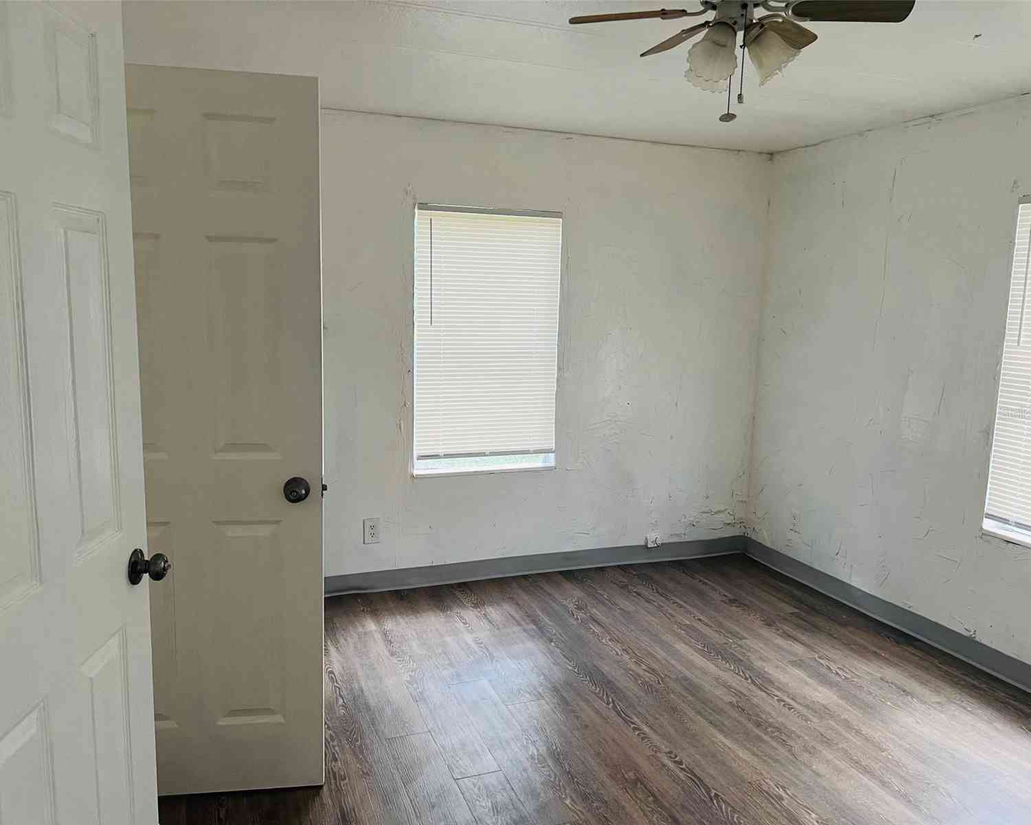 10642 Shalimar Street, New Port Richey, Florida image 13