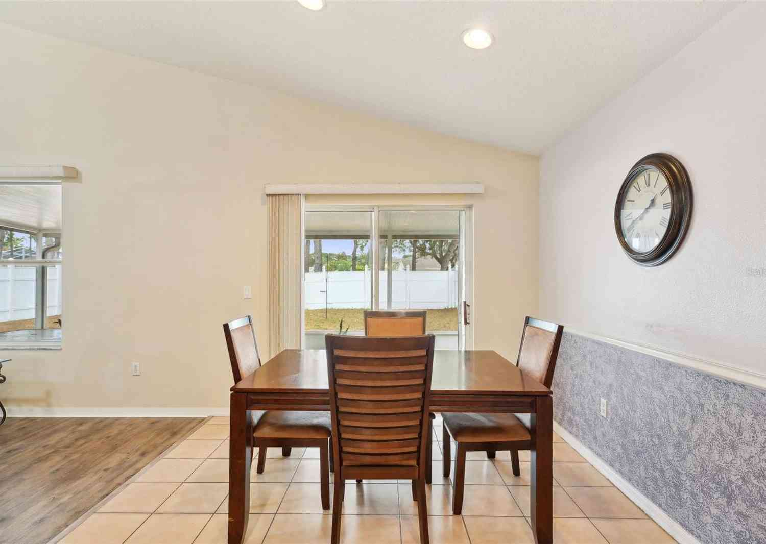 2700 Hawk Roost Court, HOLIDAY, Florida image 11