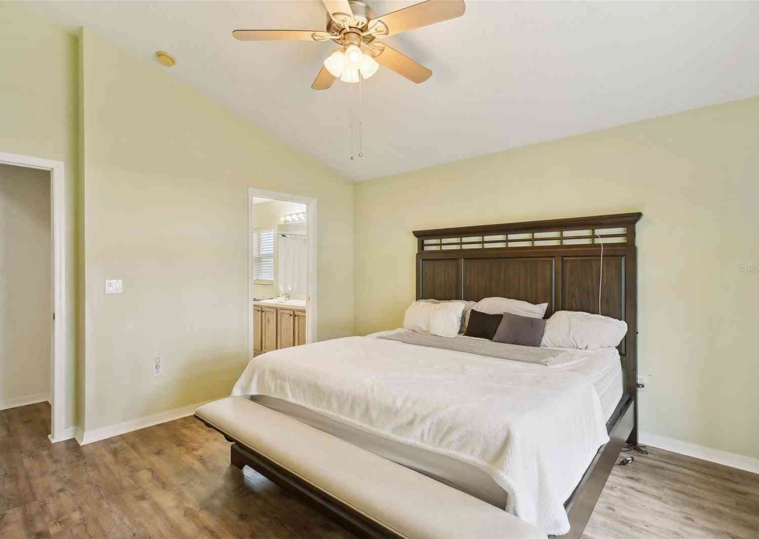 2700 Hawk Roost Court, HOLIDAY, Florida image 35