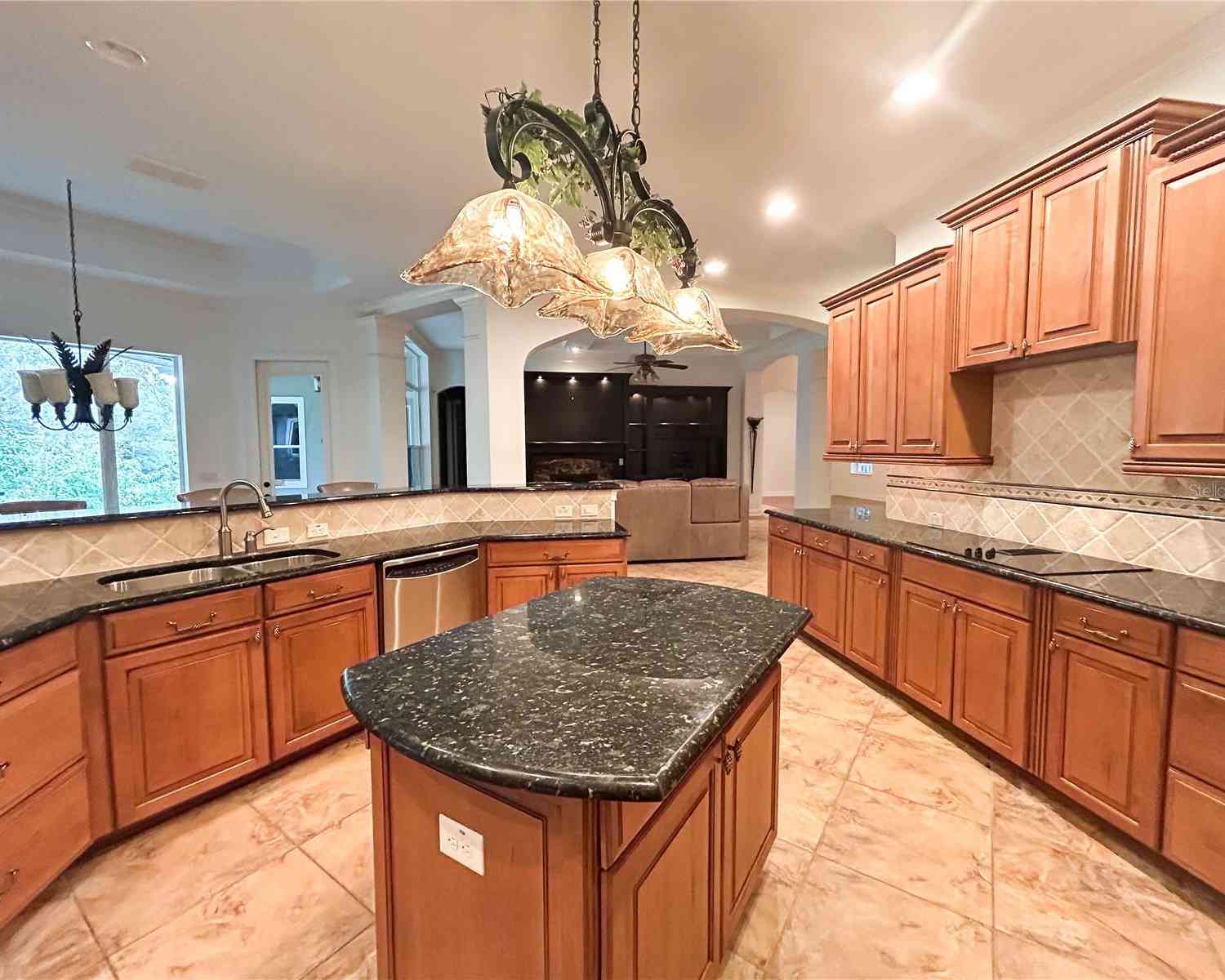 25821 Feather Ridge Lane, SORRENTO, Florida image 39