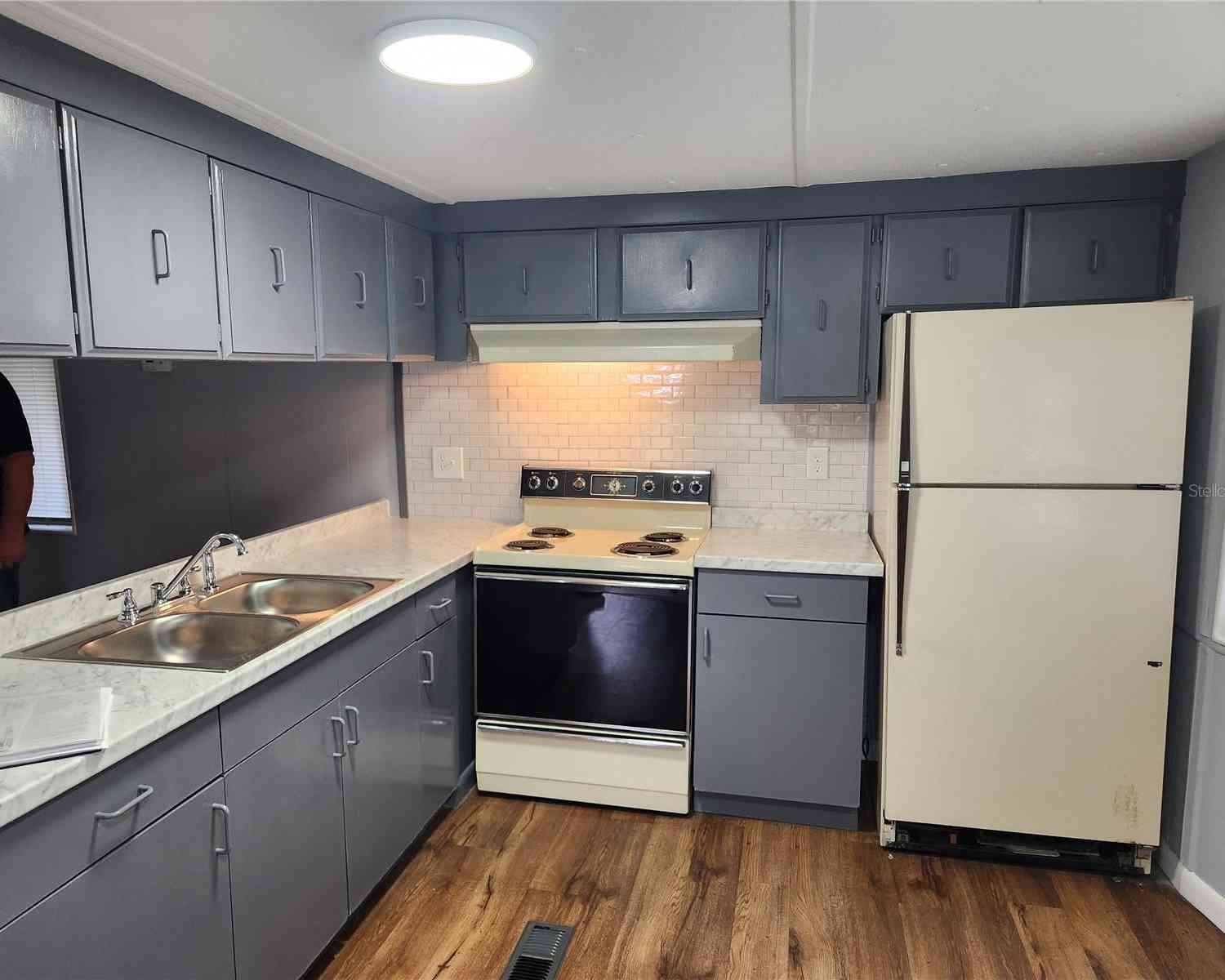 9401 Bourbon Street, New Port Richey, Florida image 2