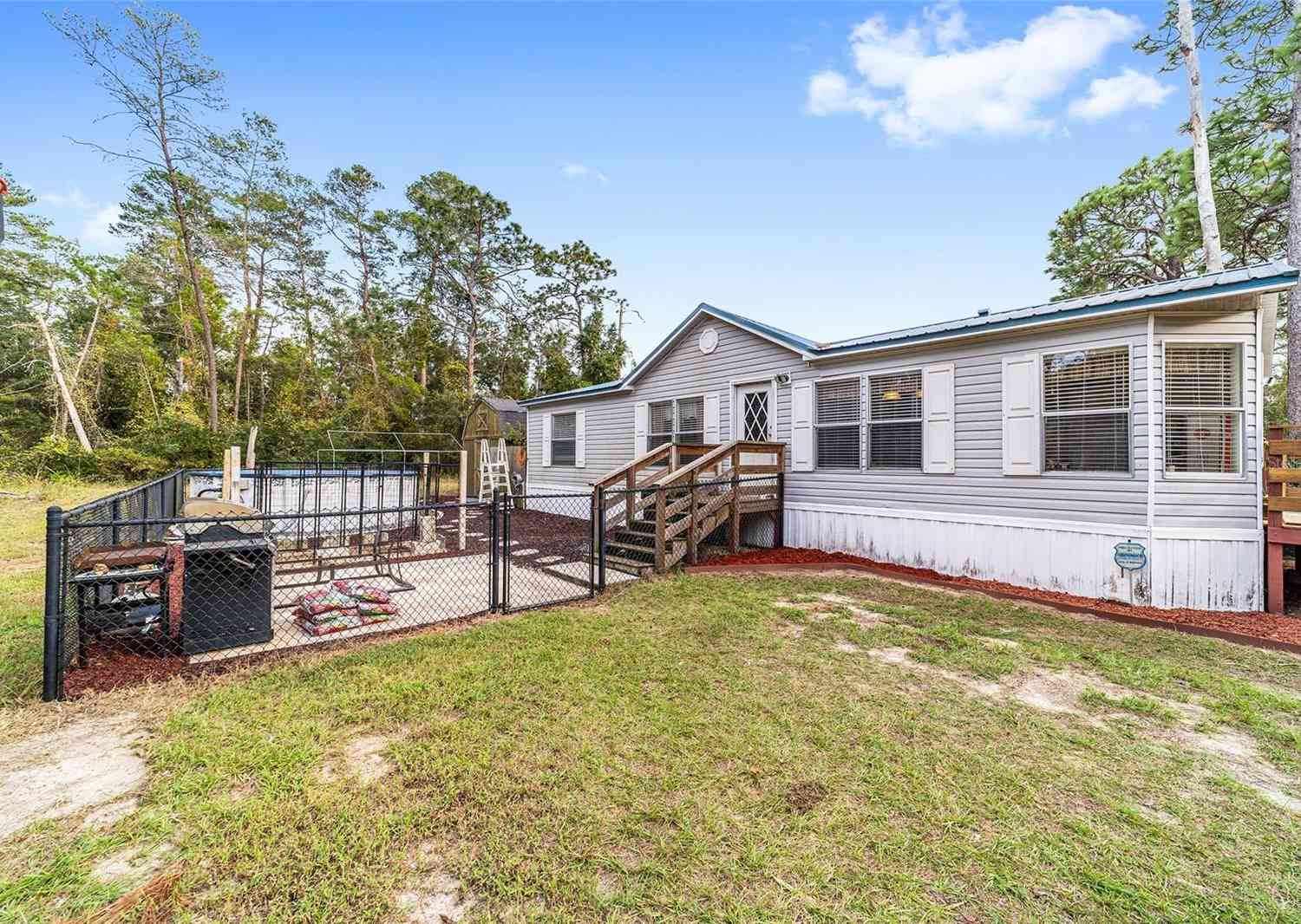 19702 SE 91st Street, OCKLAWAHA, Florida image 2