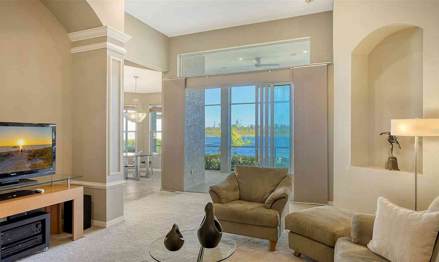 7407 Sea Island Lane, BRADENTON, Florida image 7