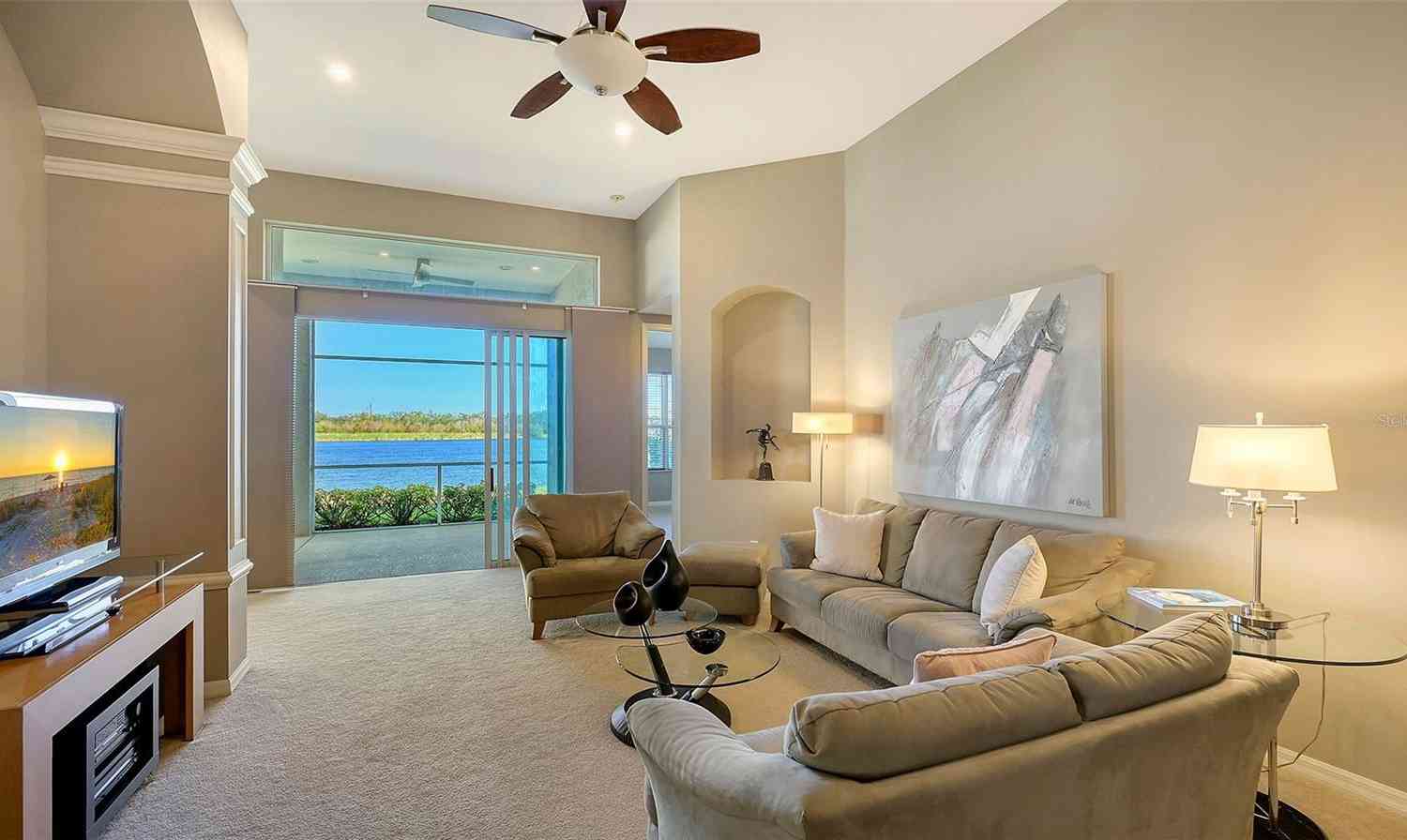 7407 Sea Island Lane, BRADENTON, Florida image 6