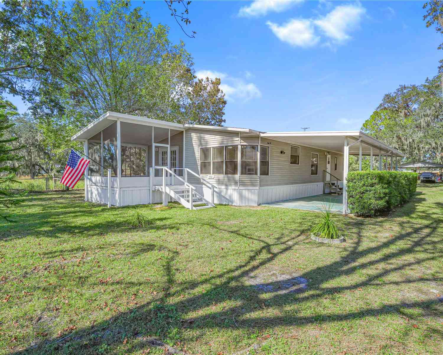 4910 Greyhound Avenue, LAKE WALES, Florida image 1