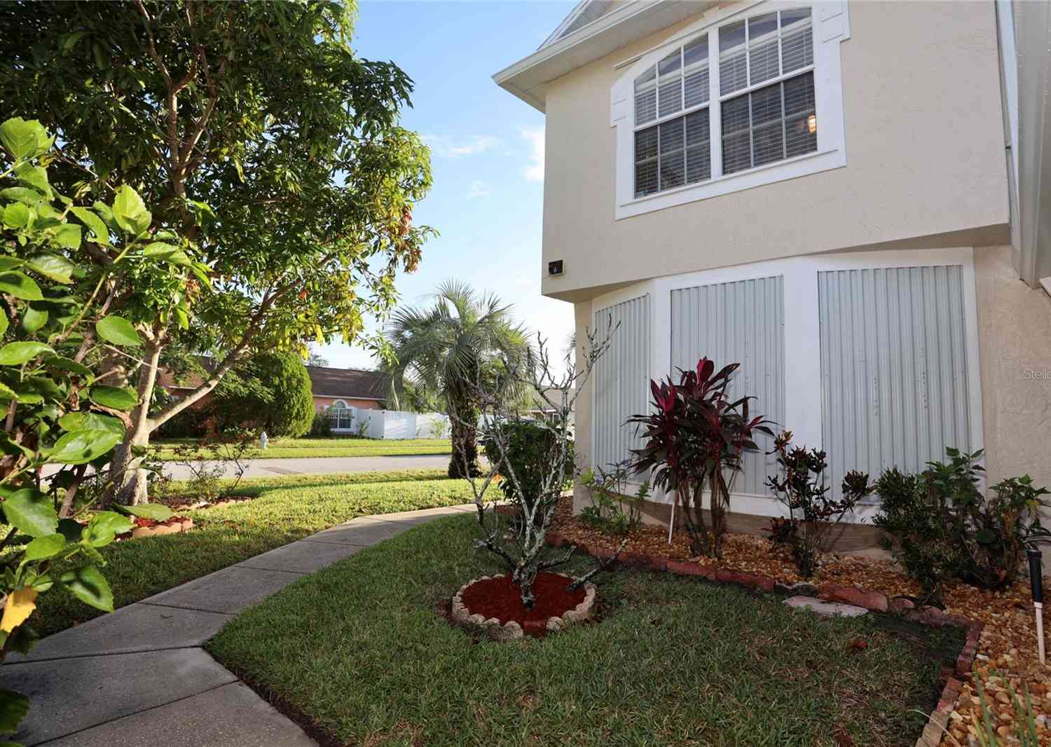 2411 Parsons Pond Circle, KISSIMMEE, Florida image 4