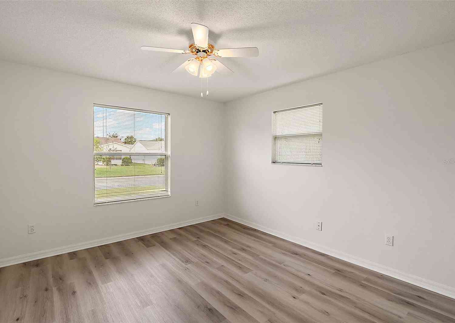 2788 Privada Drive, THE VILLAGES, Florida image 19