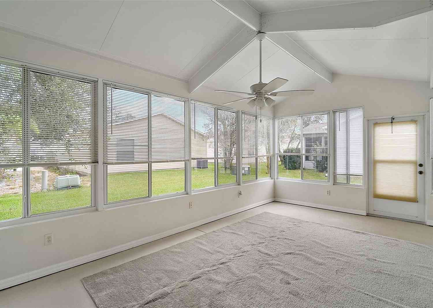 2788 Privada Drive, THE VILLAGES, Florida image 22