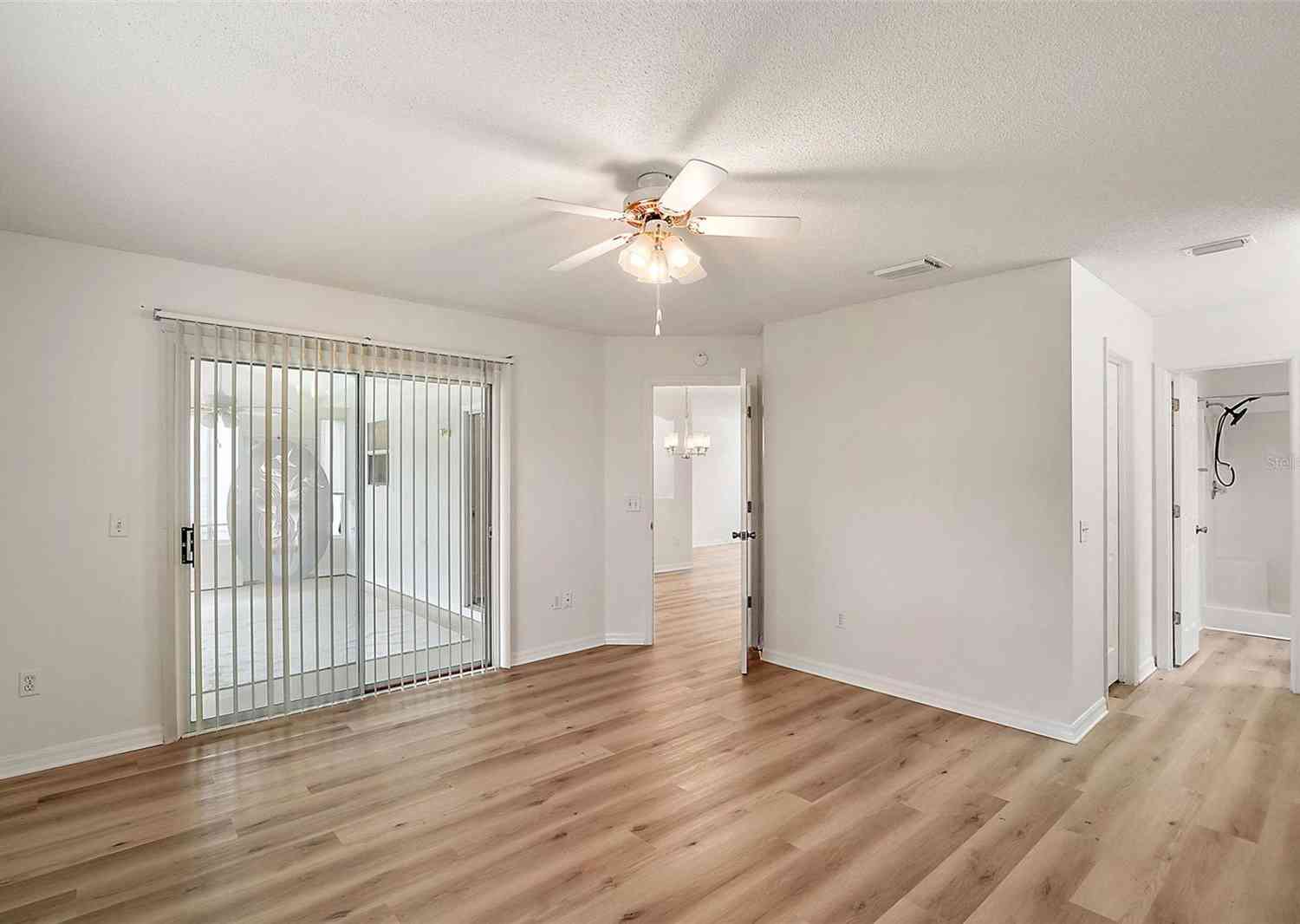 2788 Privada Drive, THE VILLAGES, Florida image 15