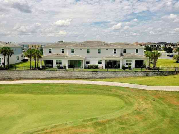 876 Driving Range Court, Reunion, Florida image 8