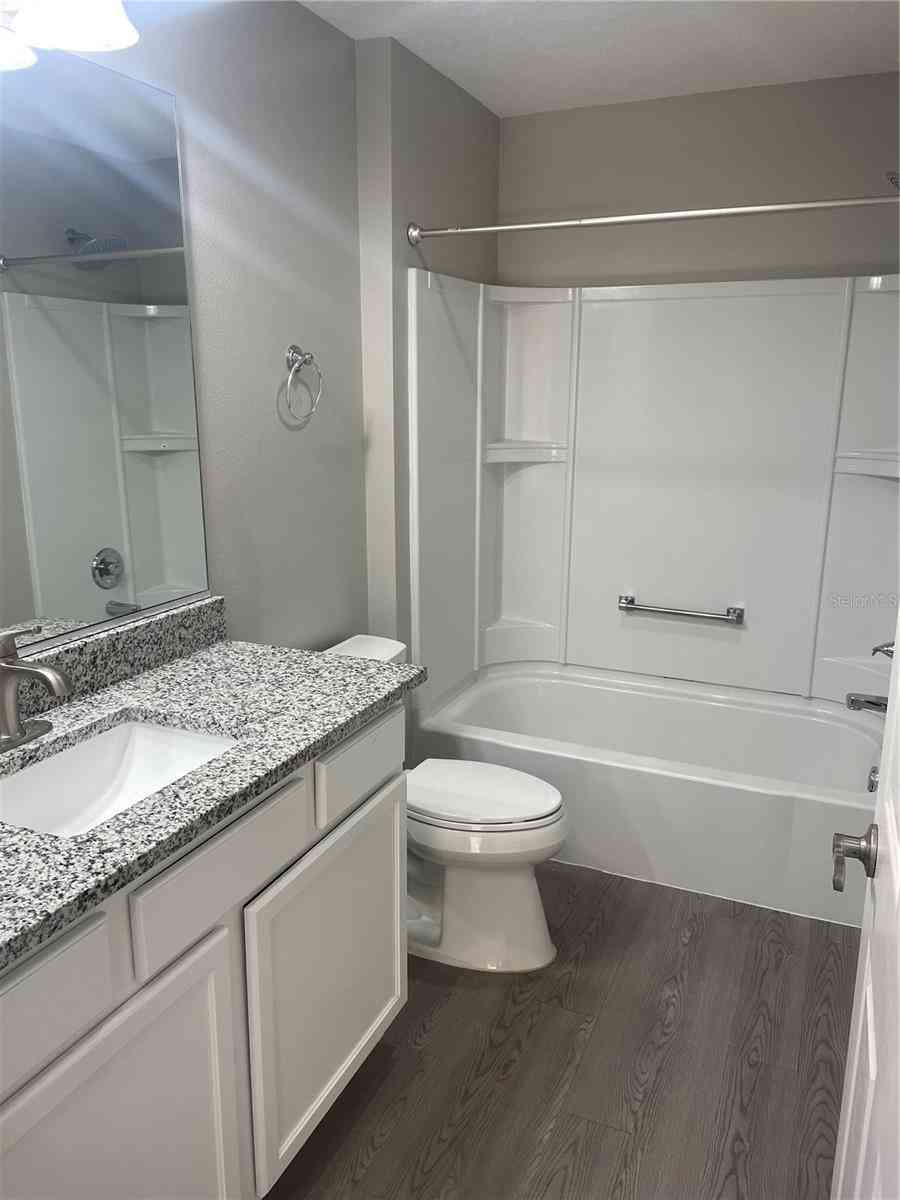 928 Nuthatch Avenue, THE VILLAGES, Florida image 20