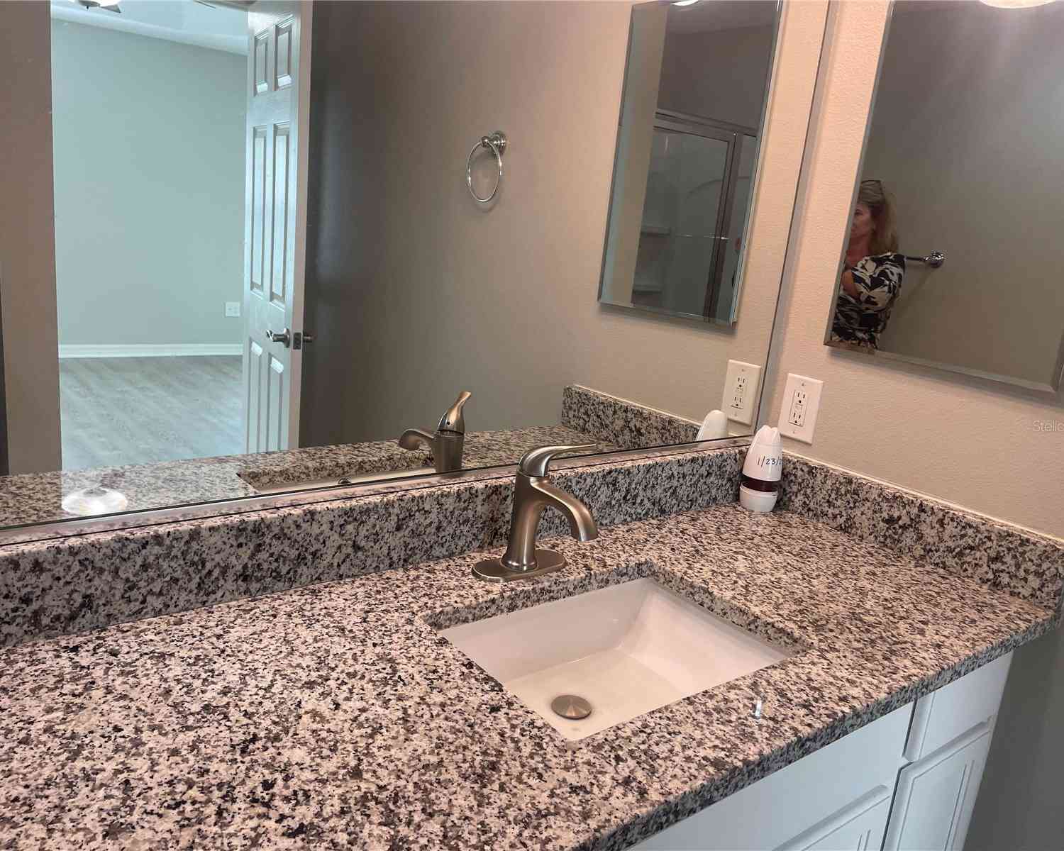 928 Nuthatch Avenue, THE VILLAGES, Florida image 19