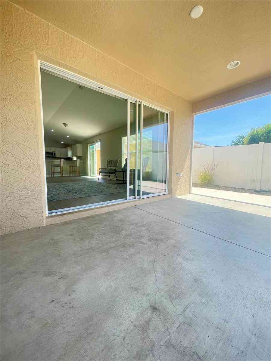 928 Nuthatch Avenue, THE VILLAGES, Florida image 27