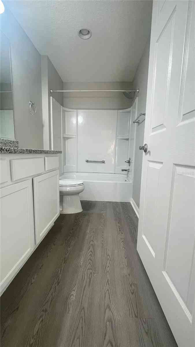 928 Nuthatch Avenue, THE VILLAGES, Florida image 24