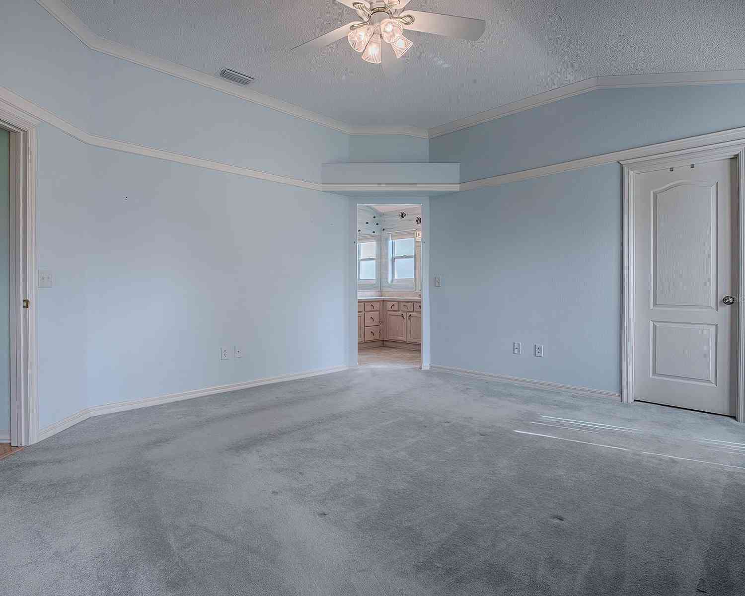 8288 SE 177th Winterthur Loop, THE VILLAGES, Florida image 18