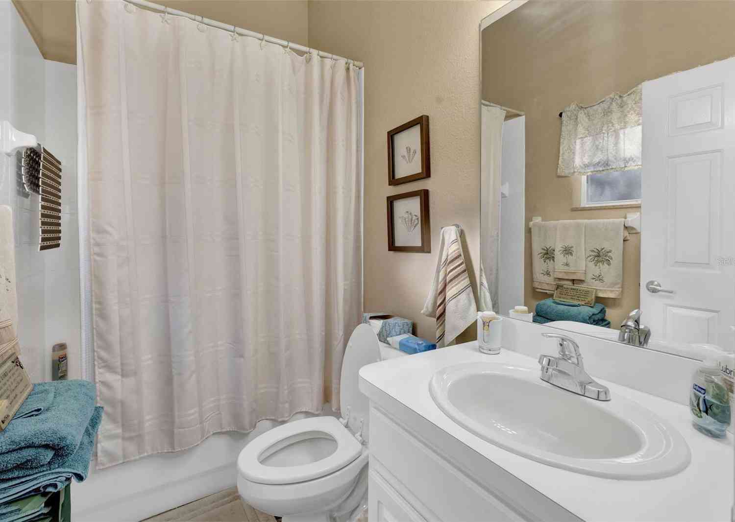 2533 Wood Pointe Drive, HOLIDAY, Florida image 36