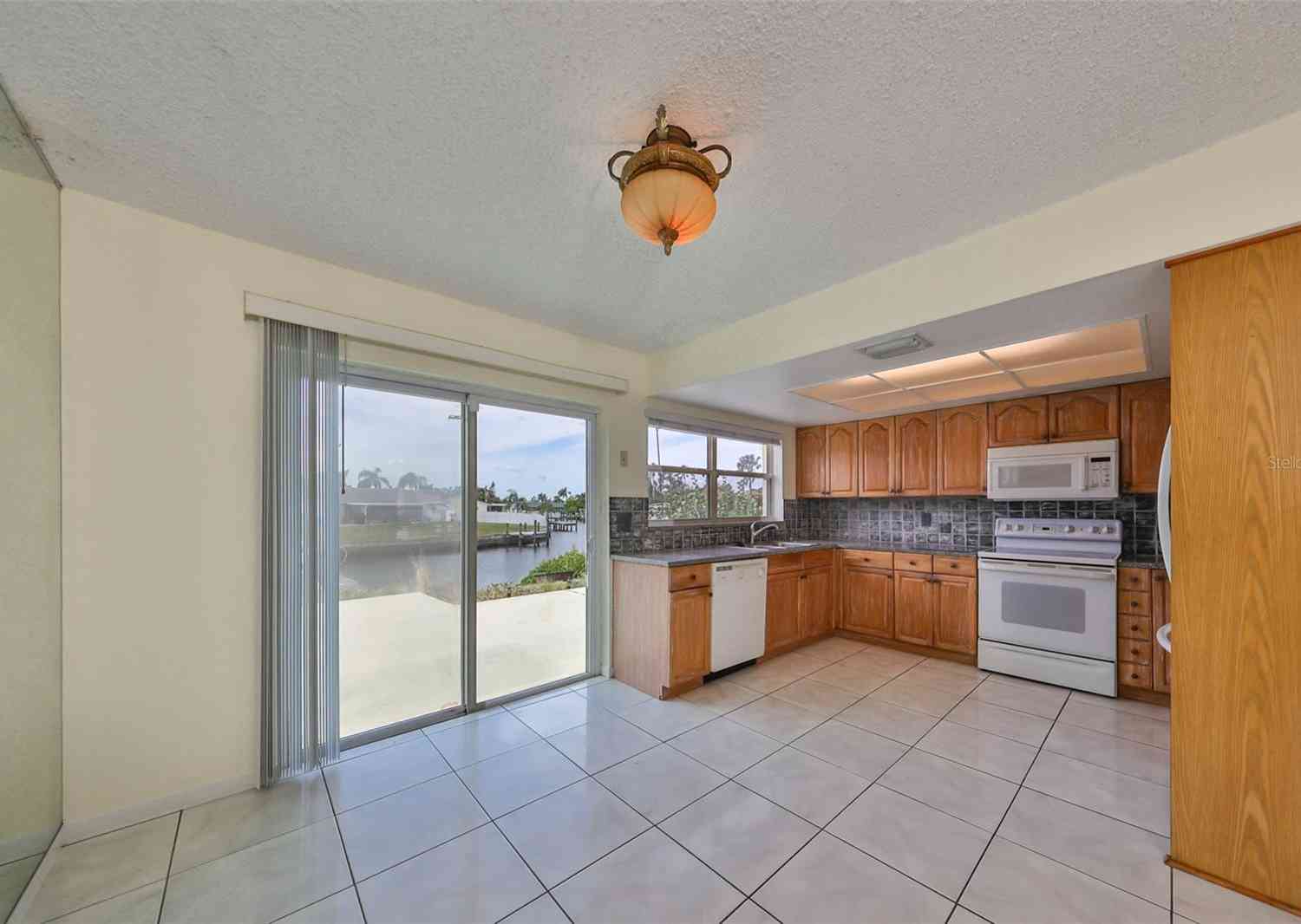 6512 Bimini Court, Apollo Beach, Florida image 11