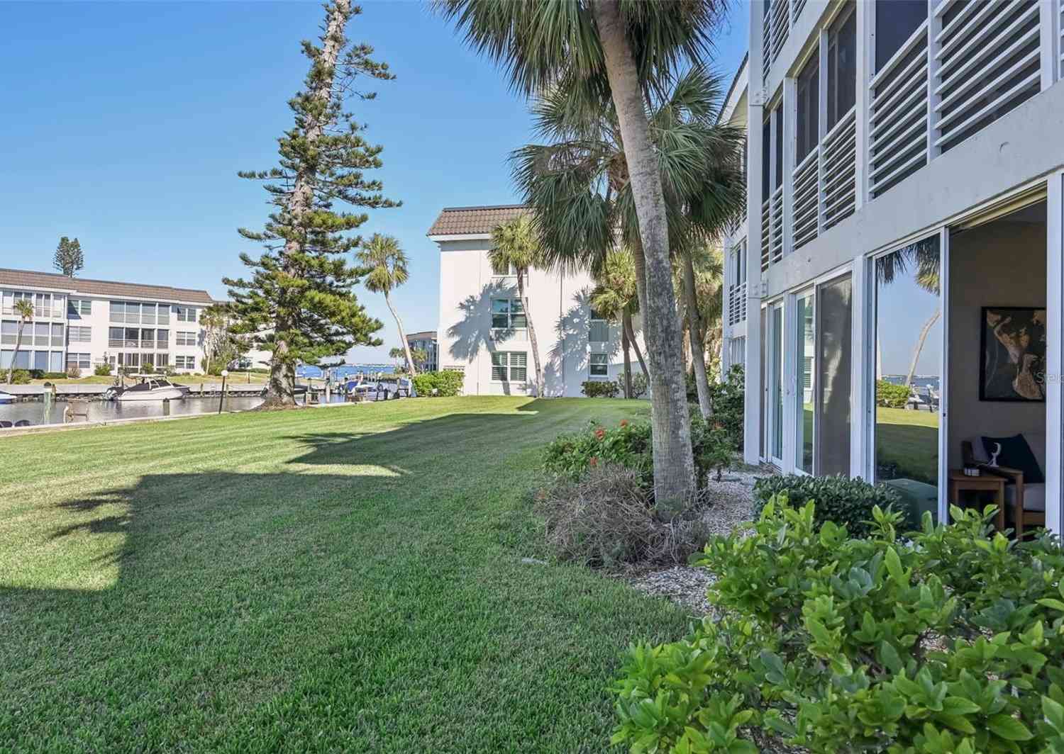 4340 Falmouth Drive #D104, LONGBOAT KEY, Florida image 35