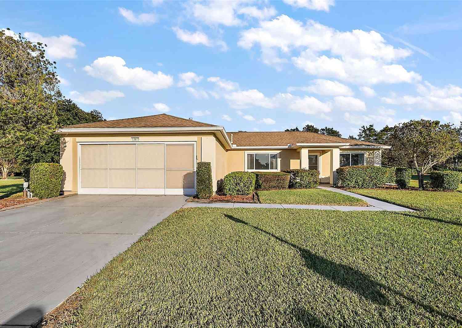 13875 SE 97 Avenue, SUMMERFIELD, Florida image 1