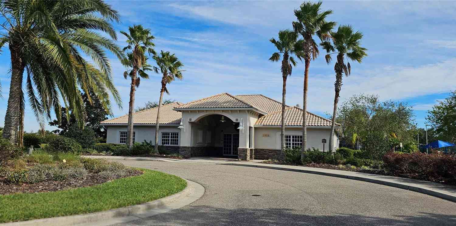 12425 Fairlawn Drive, RIVERVIEW, Florida image 8