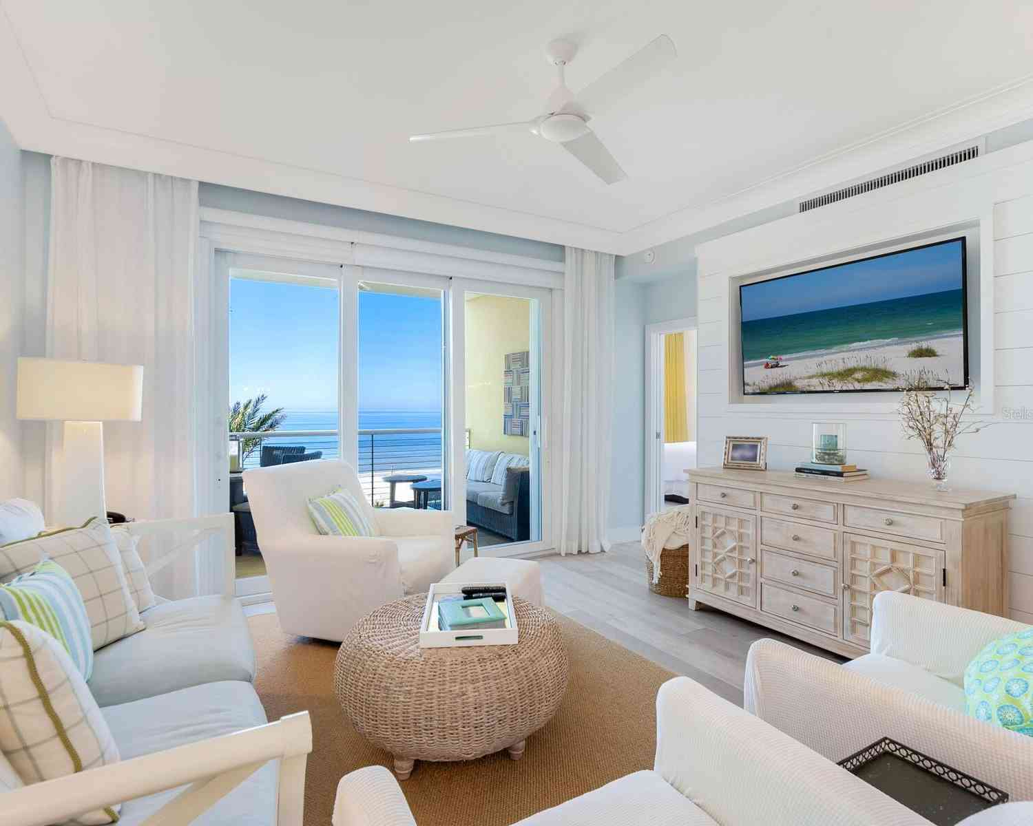 915 Seaside Drive #407, SARASOTA, Florida image 5