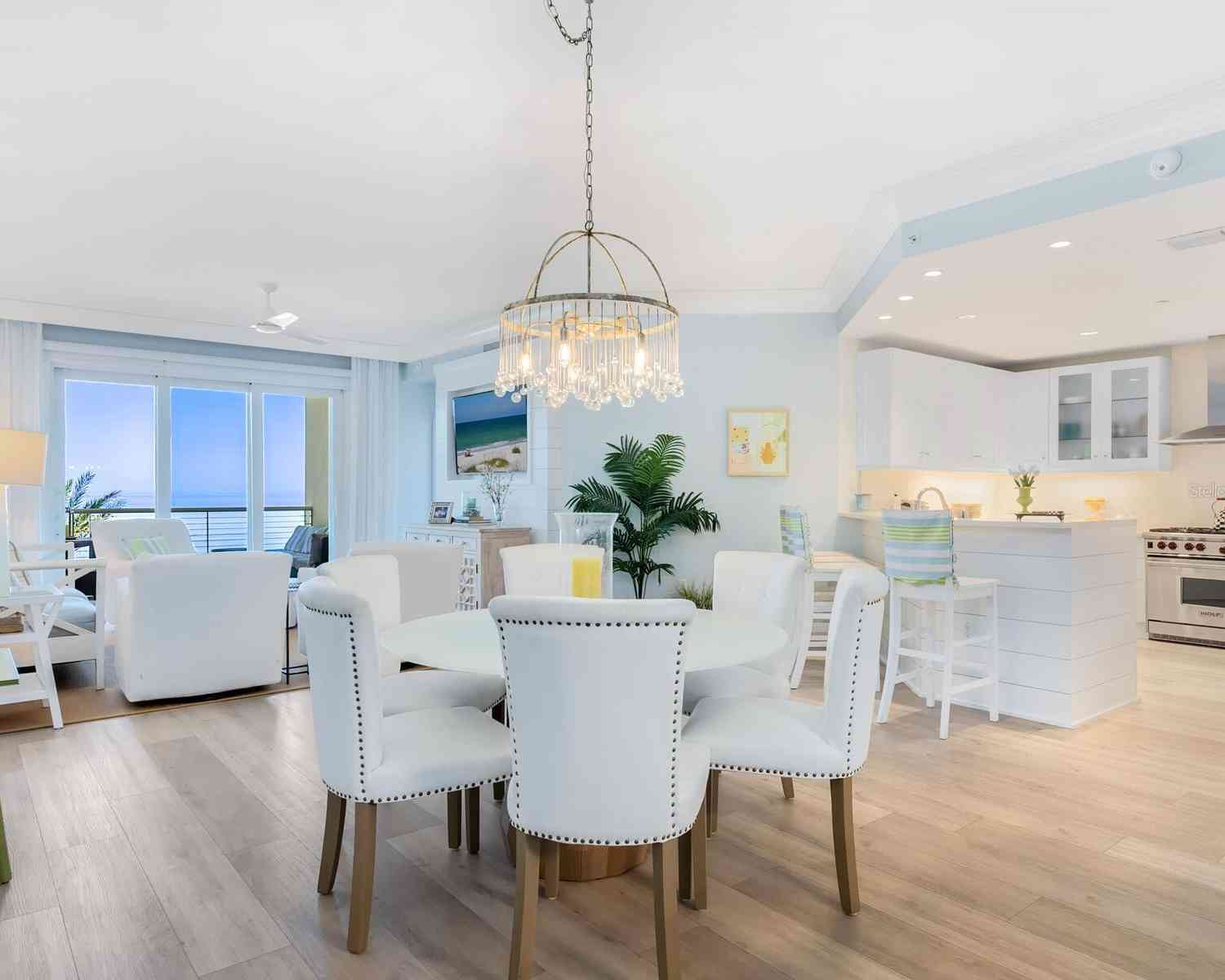 915 Seaside Drive #407, SARASOTA, Florida image 4