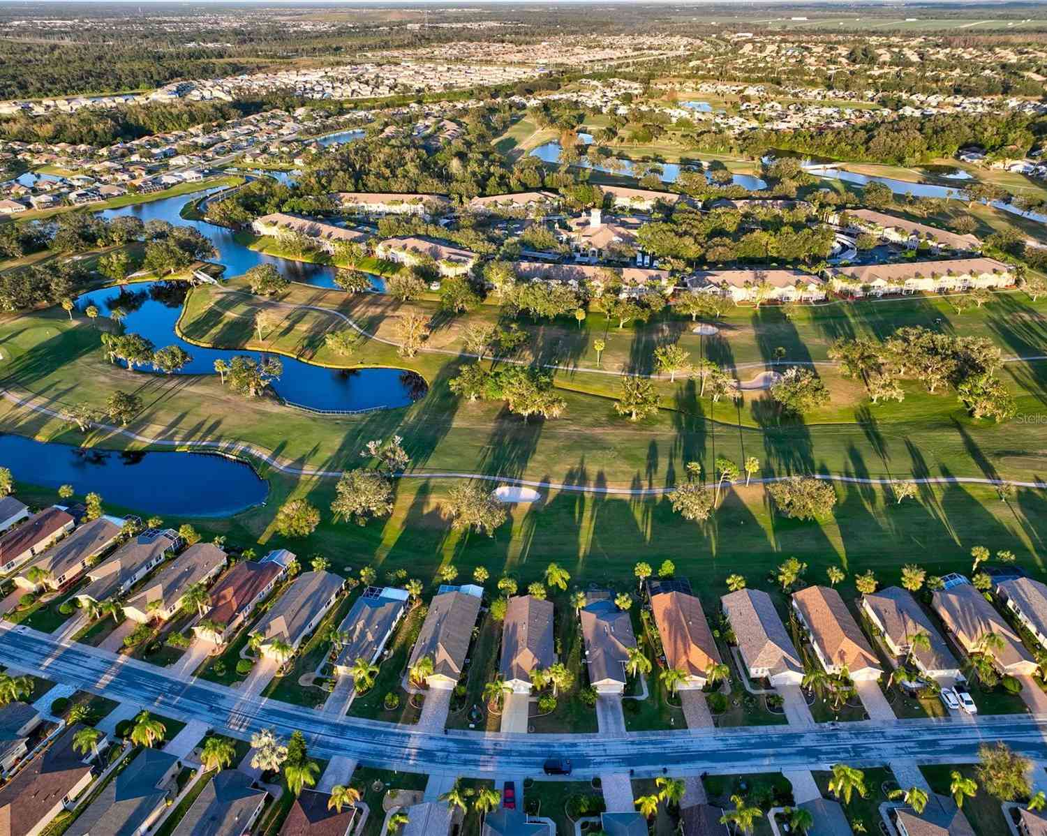 1923 Sterling Glen Court, SUN CITY CENTER, Florida image 42