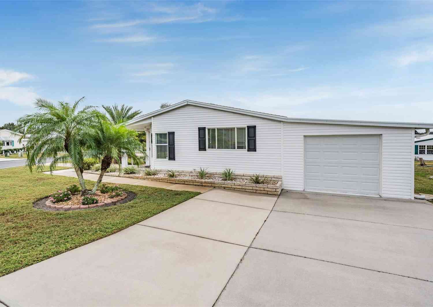 37652 New Horizons Boulevard, ZEPHYRHILLS, Florida image 7