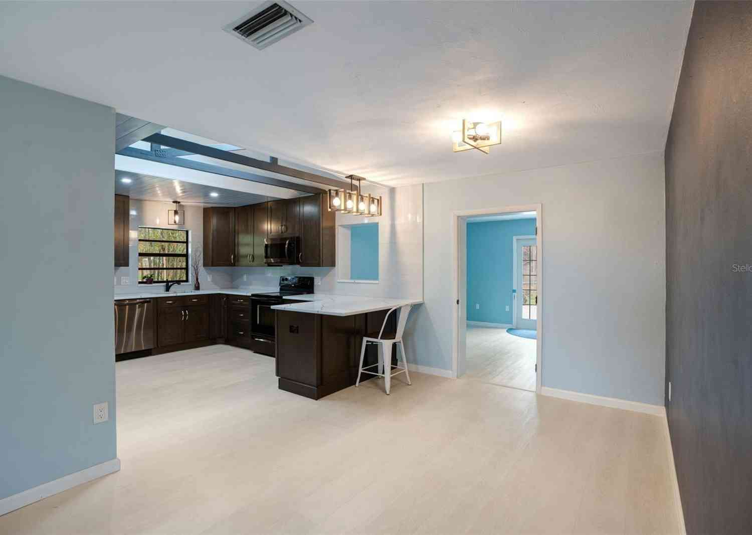 2204 51st Boulevard, BRADENTON, Florida image 12
