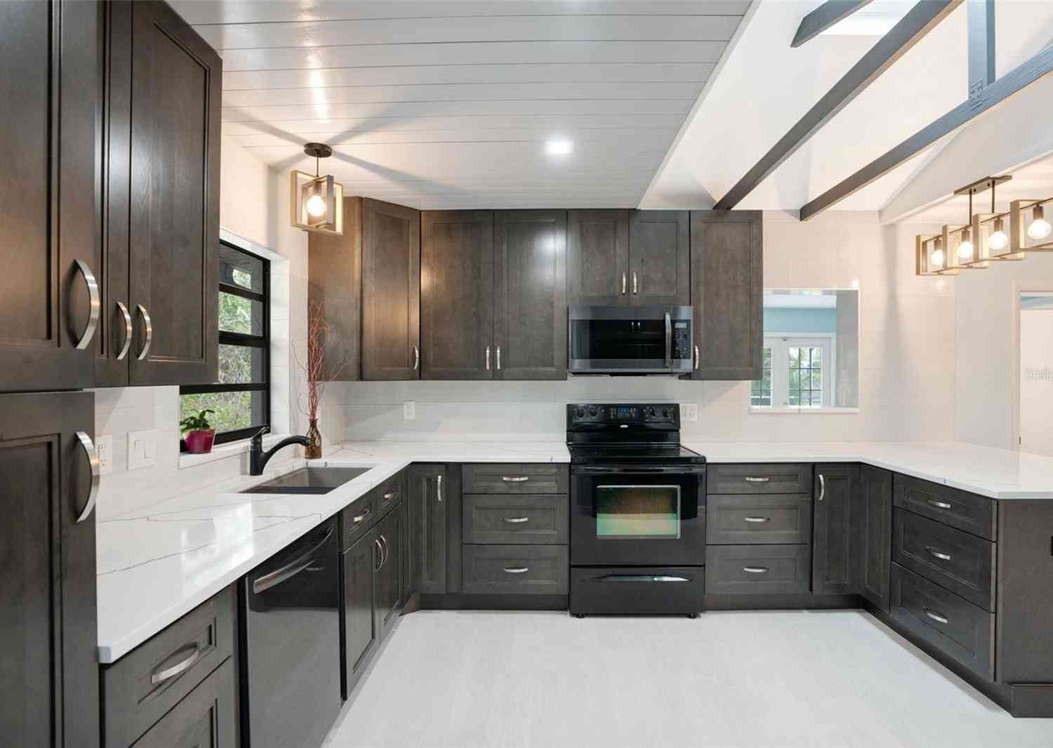 2204 51st Boulevard, BRADENTON, Florida image 11