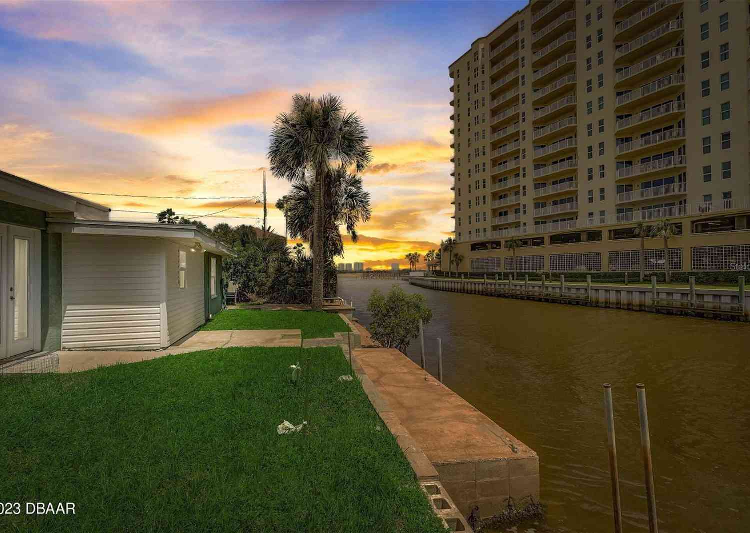 213 Sandy Circle, SOUTH DAYTONA, Florida image 3