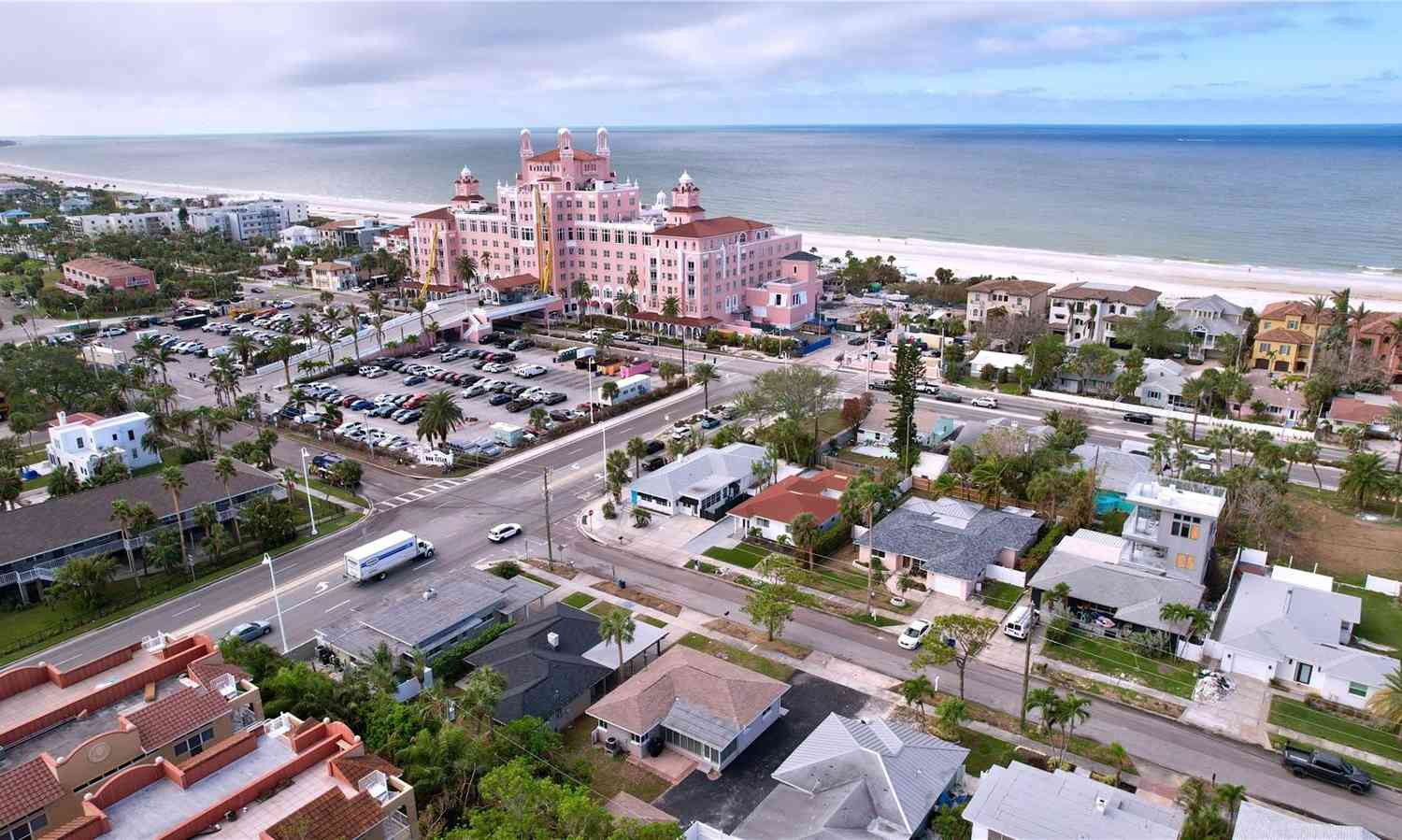 3505 Casablanca Avenue, Saint Petersburg Beach, Florida image 30