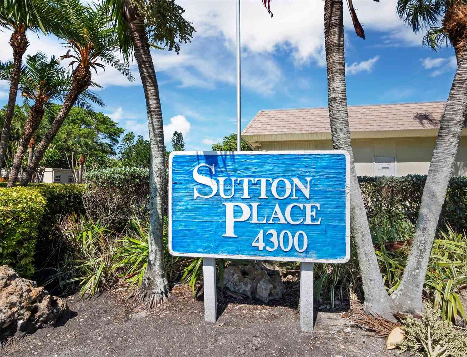 565 Sutton Place #V-9, LONGBOAT KEY, Florida image 28