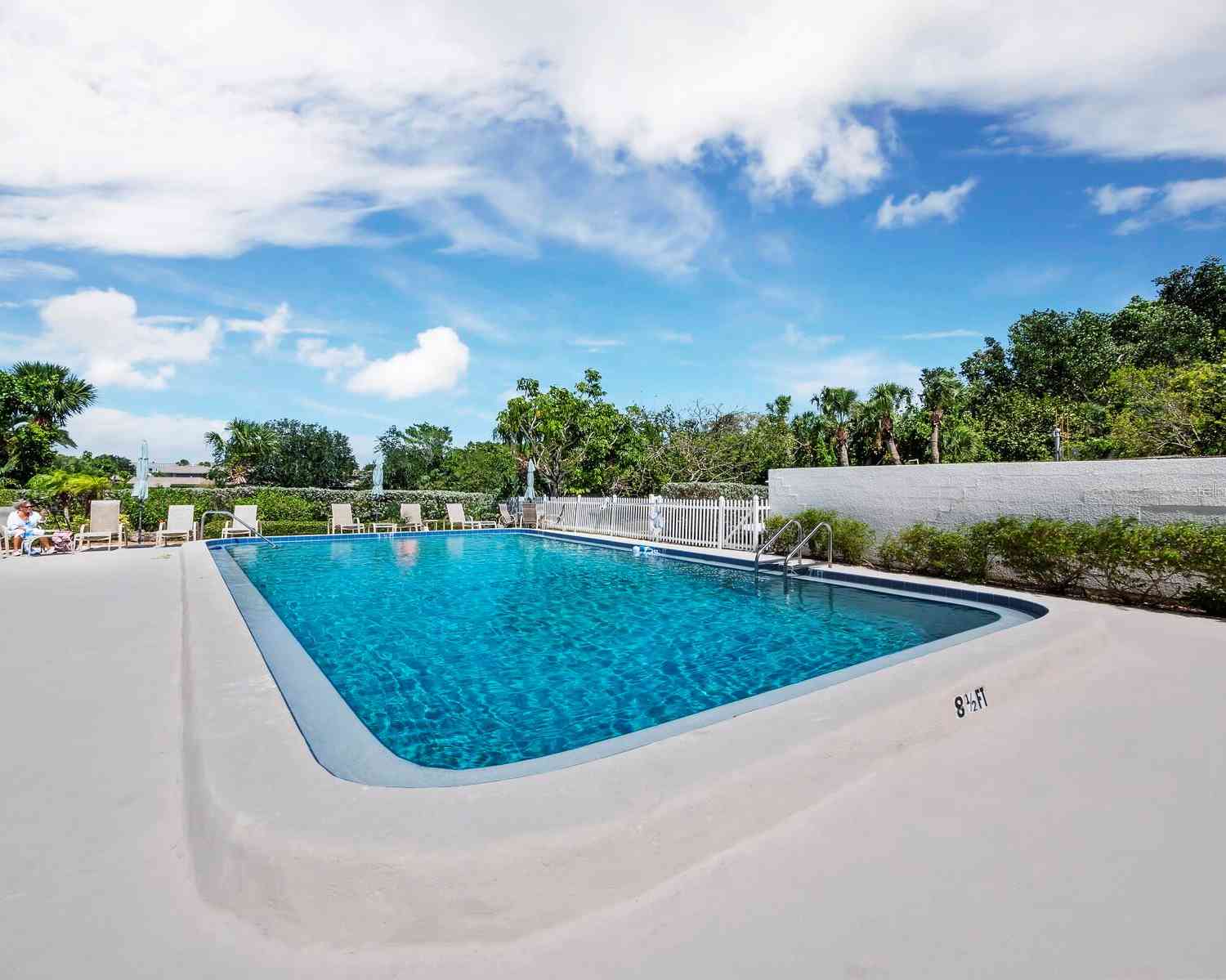 565 Sutton Place #V-9, LONGBOAT KEY, Florida image 34