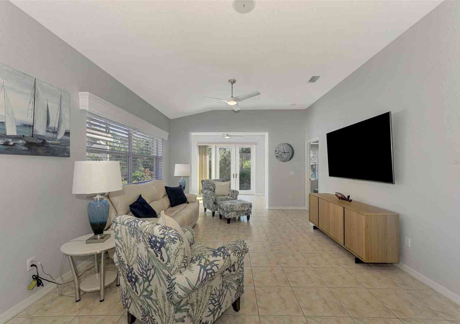 225 Auburn Woods Circle, VENICE, Florida image 11