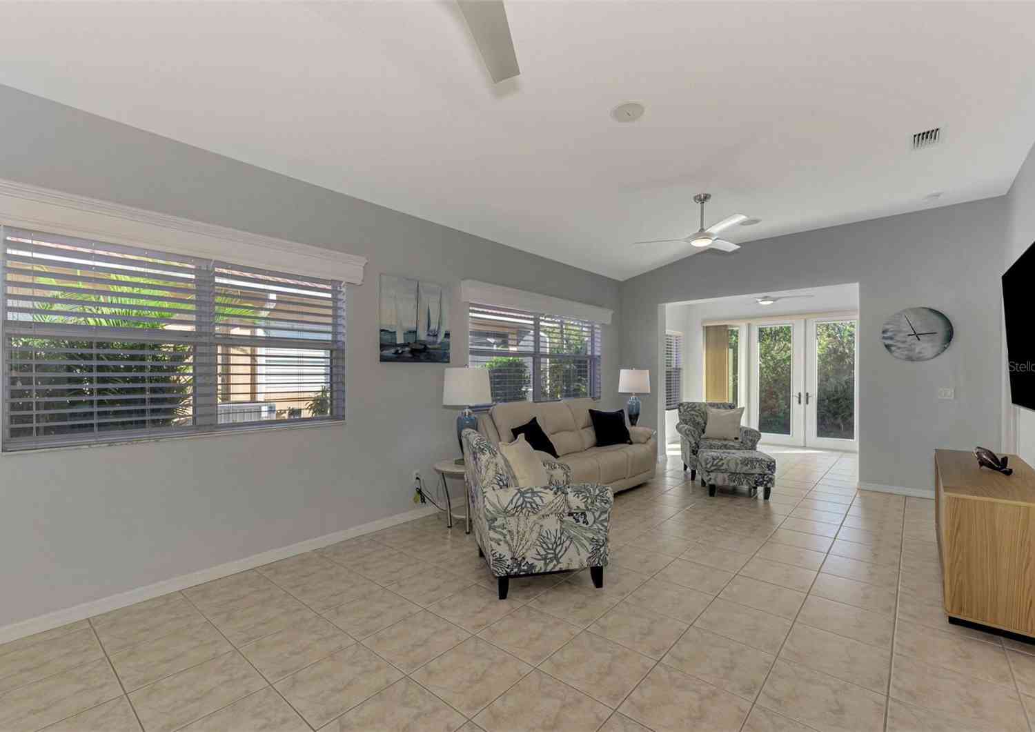 225 Auburn Woods Circle, VENICE, Florida image 10