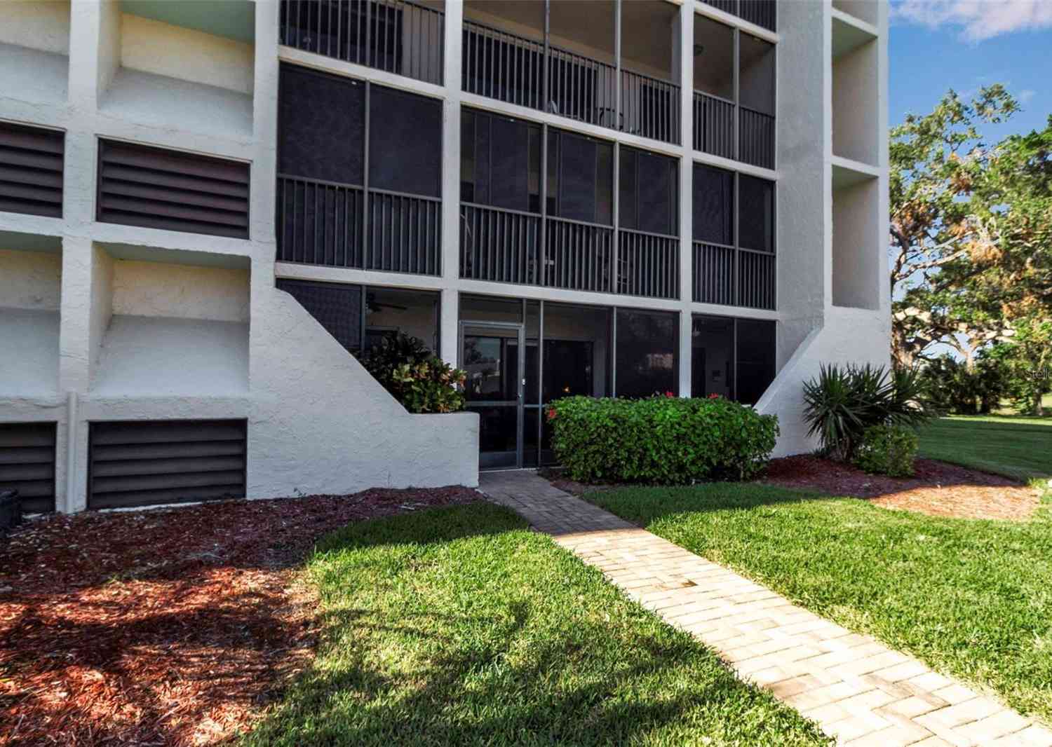 4119 61st Avenue Terrace #105, BRADENTON, Florida image 34