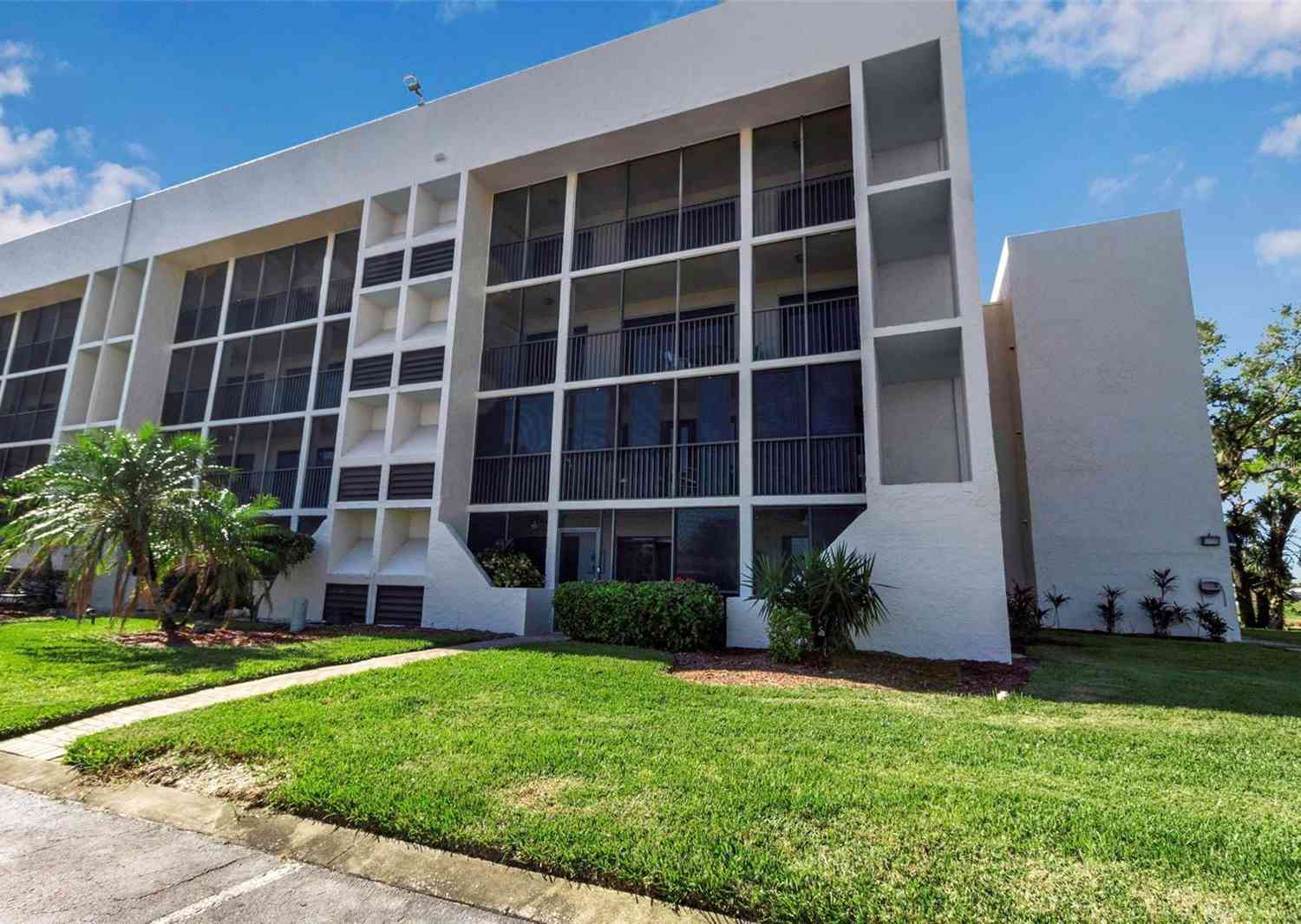 4119 61st Avenue Terrace #105, BRADENTON, Florida image 36