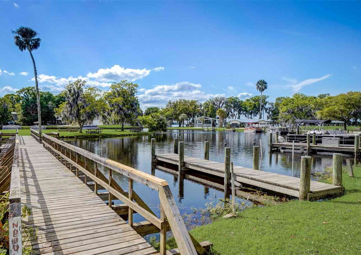 110 Shaffer Avenue, CRESCENT CITY, Florida image 4