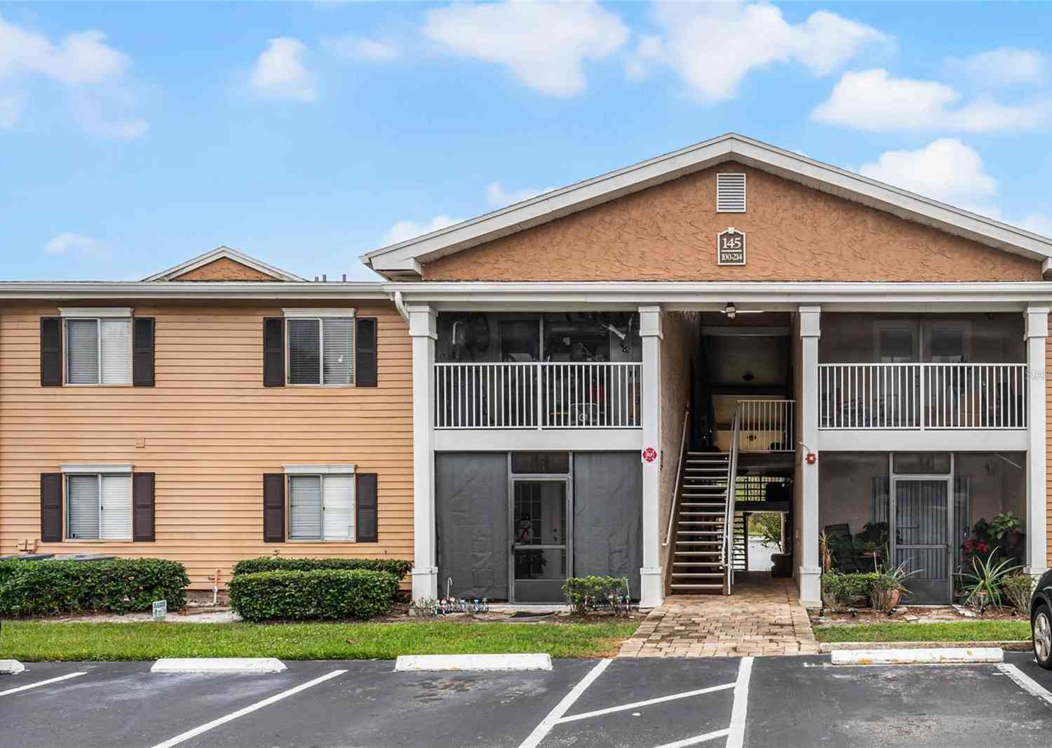 145 N Pearl Lake Causeway #102, ALTAMONTE SPRINGS, Florida image 1