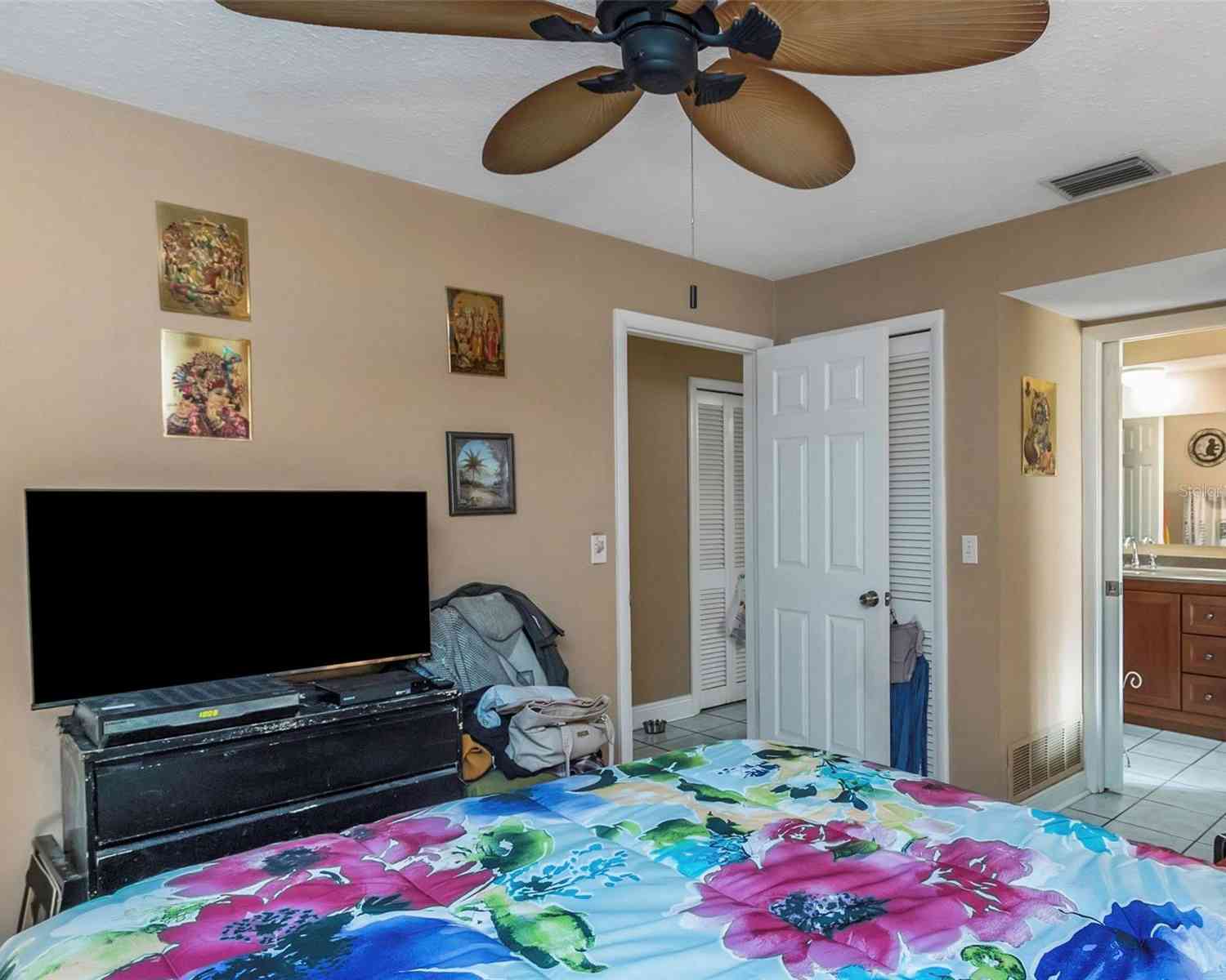 904 Normandy Road, CLEARWATER, Florida image 39