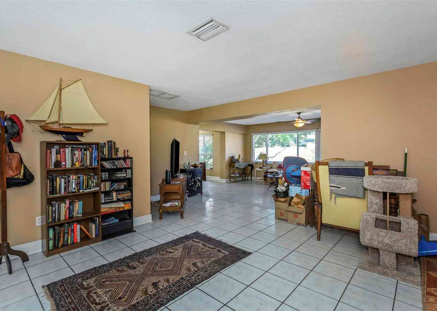 904 Normandy Road, CLEARWATER, Florida image 6