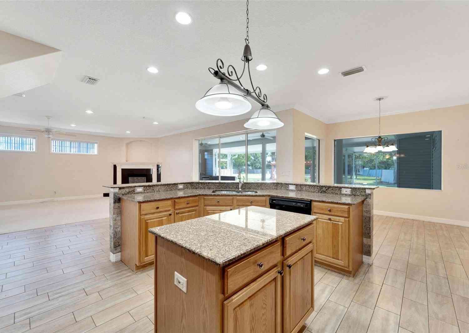 11305 Sweet Bay Court, RIVERVIEW, Florida image 13