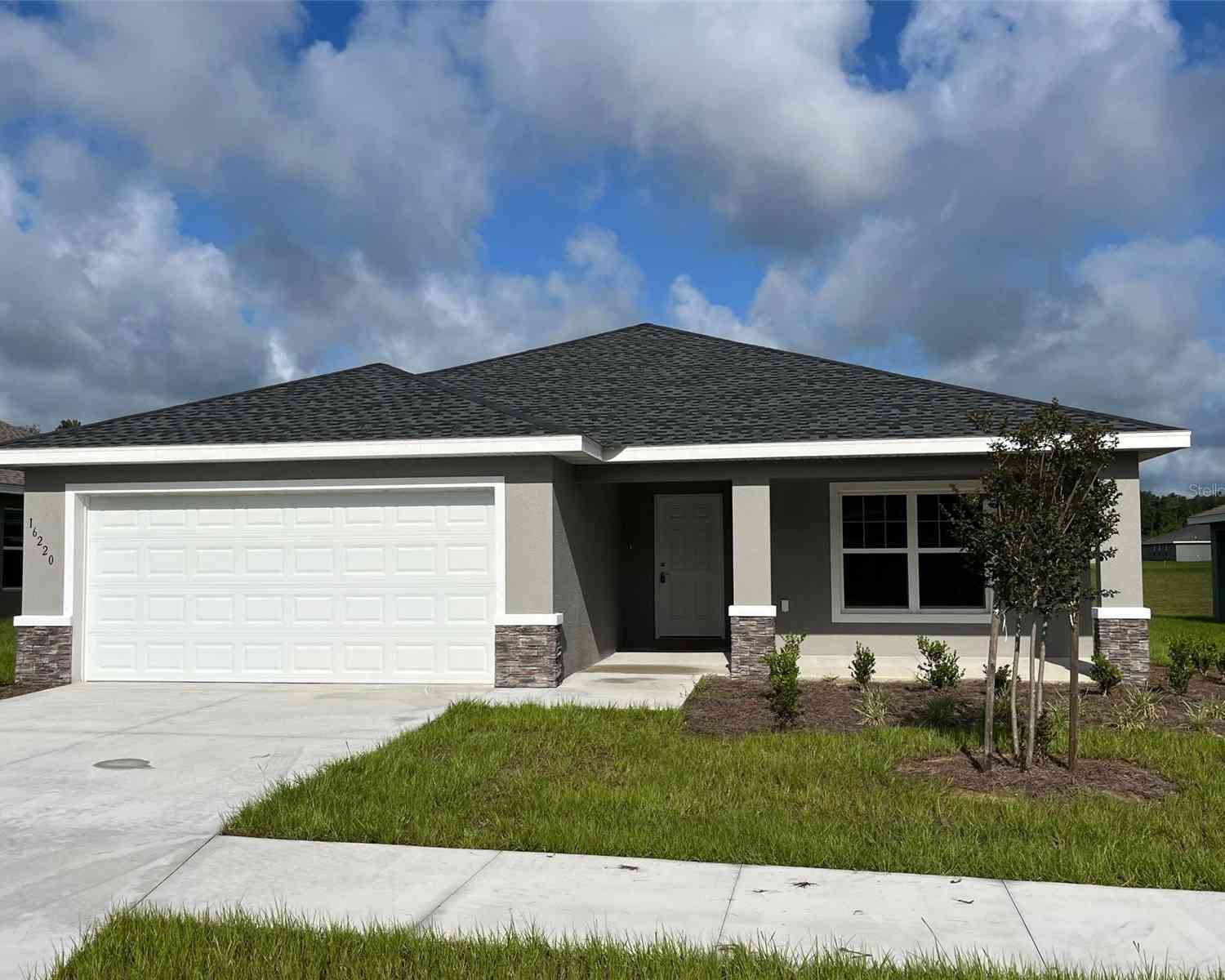 25 Bay Terrace Way, OCKLAWAHA, Florida image 2