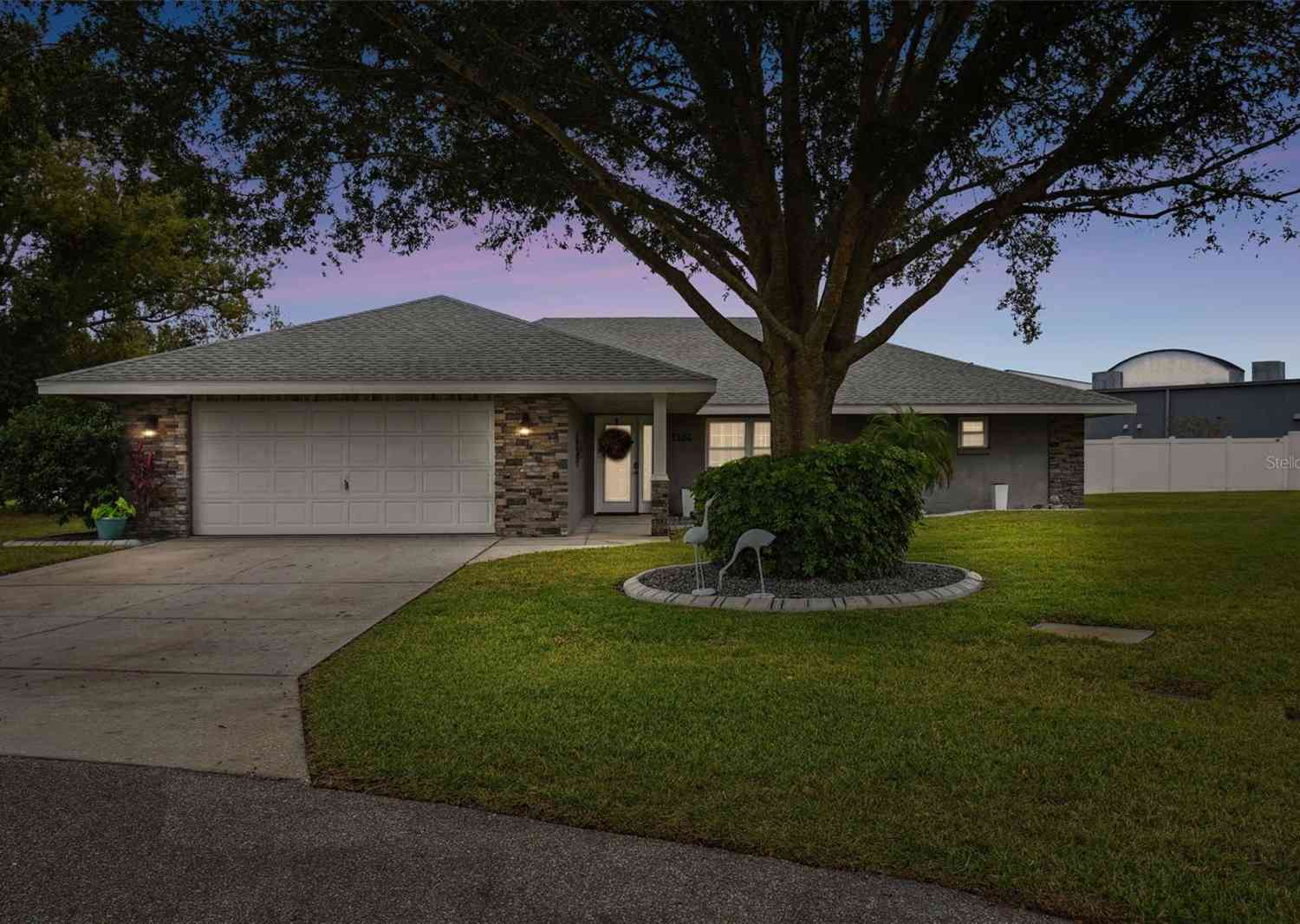 2106 Jonathan Lane, WINTER HAVEN, Florida image 1