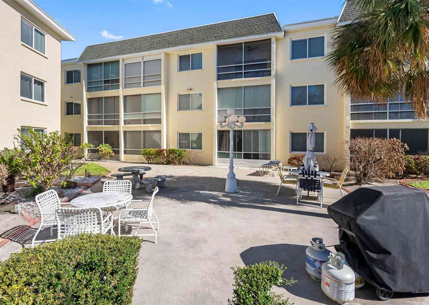 6767 Sunset Way #301, Saint Petersburg Beach, Florida image 37