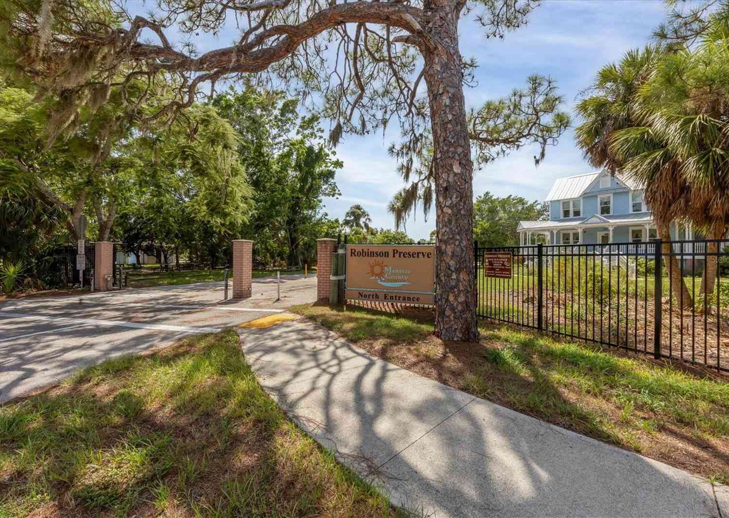 2304 89th Street, BRADENTON, Florida image 49